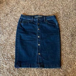Universal Thread Denim Button Pencil Skirt